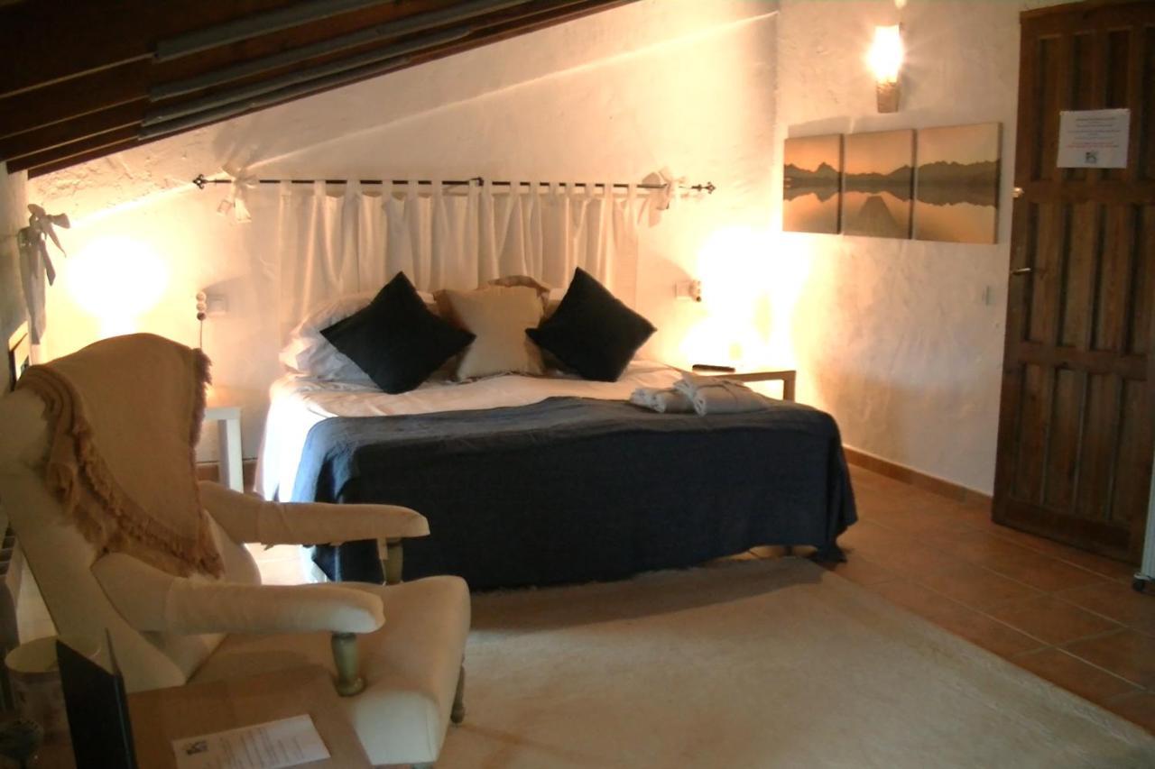 Casa Kisi Cottage, Rural Boutique Bed & Breakfast Colmenar Exterior photo