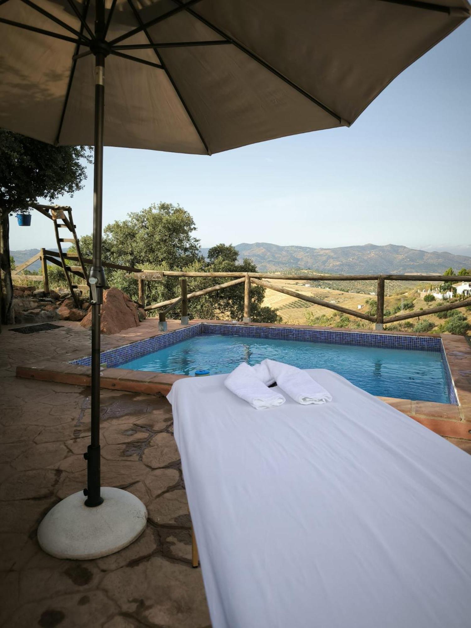 Casa Kisi Cottage, Rural Boutique Bed & Breakfast Colmenar Exterior photo